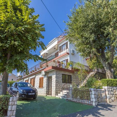 Apartments Dragica Dramalj Buitenkant foto